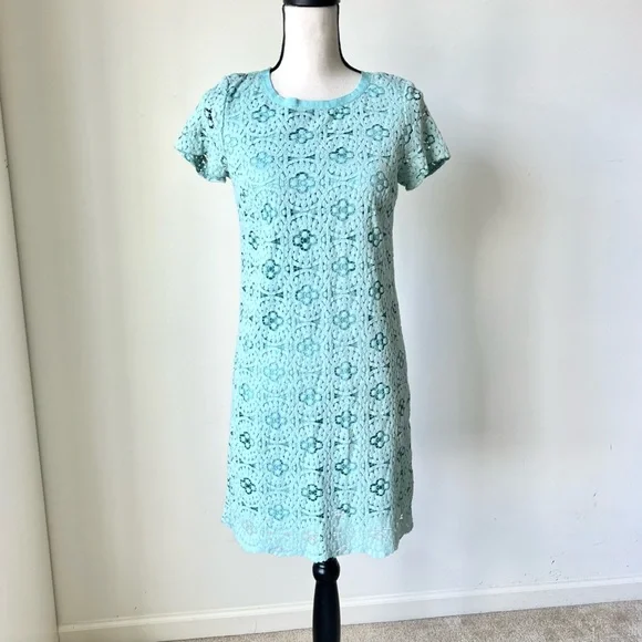 LOFT Delicate Lace Overlay Short Sleeve Shift DressSZ. 2